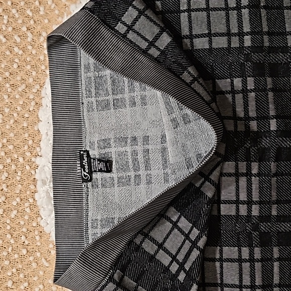 3 Feathers Leggings - Picture 7 of 8